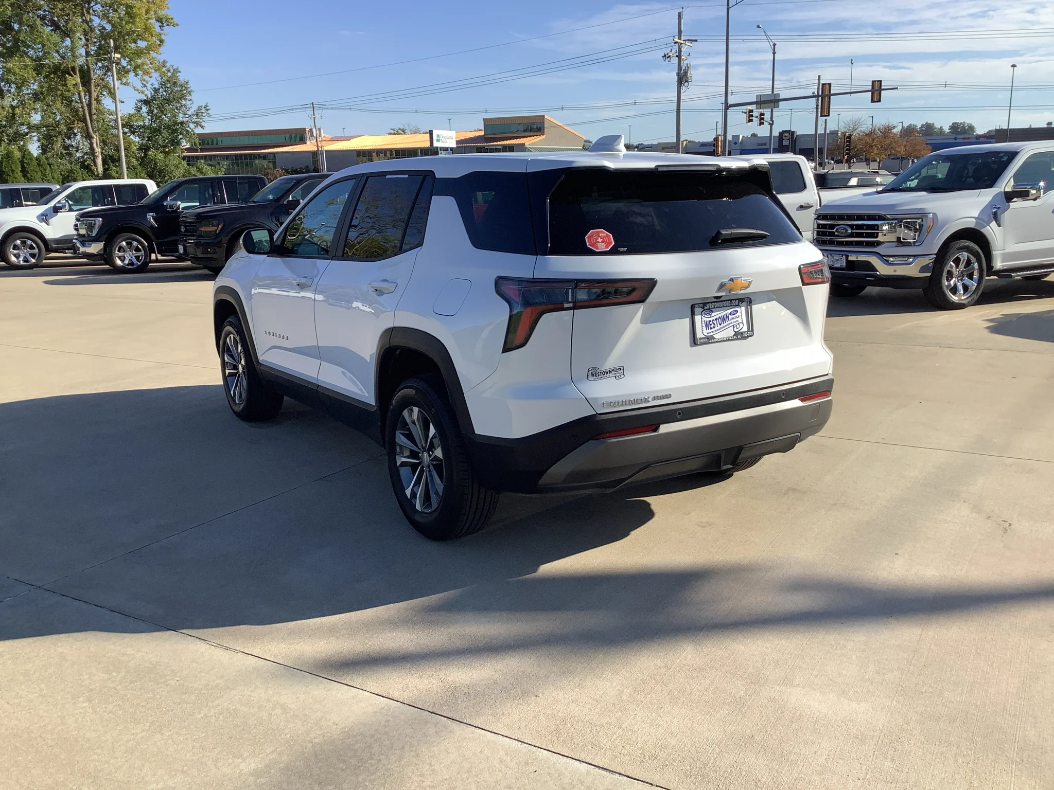 Used 2026 Summit White Chevrolet AWD LT image 5