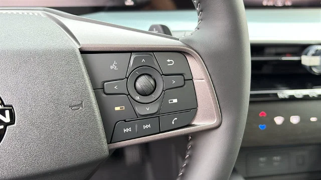 New 2027 White Nissan Dark Amour image 15