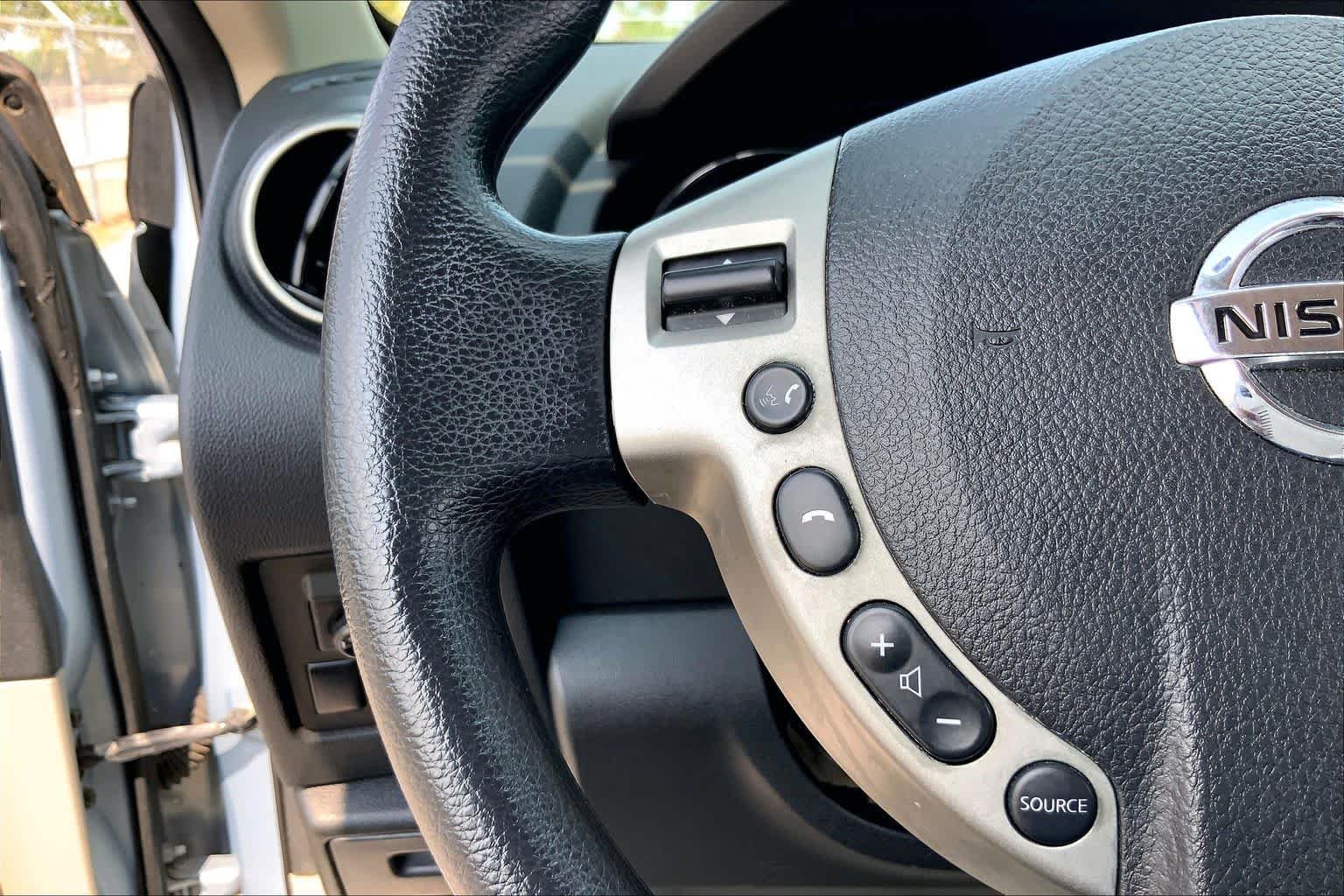 Used 2014 Frosted Steel Nissan S image 23