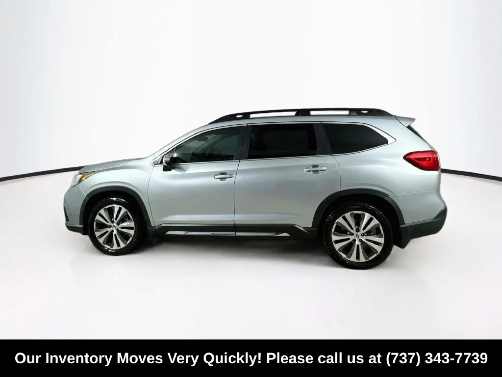 Used 2020 Ice Silver Metallic Subaru Limited image 4