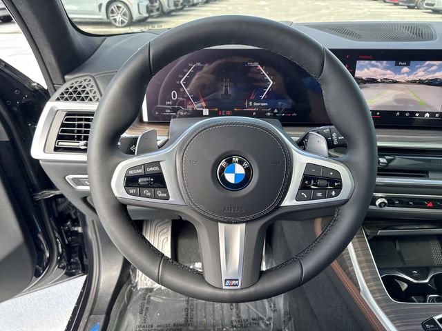 New 2027 Carbon Black Metallic BMW xDrive40i image 16