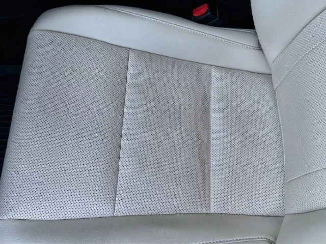 Used 2022  Lexus 350 image 19