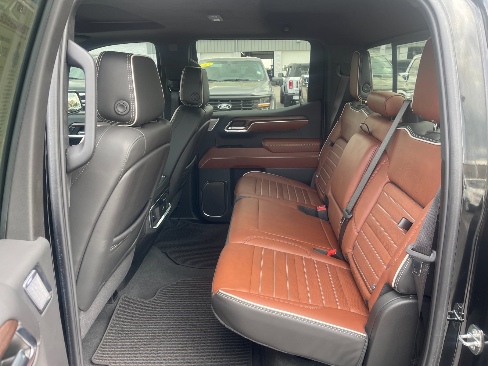 Used 2024 Black GMC Denali Ultimate image 14