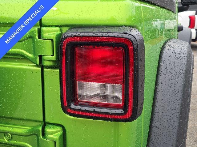 New 2026 Mojito Clearcoat Jeep Sport image 8