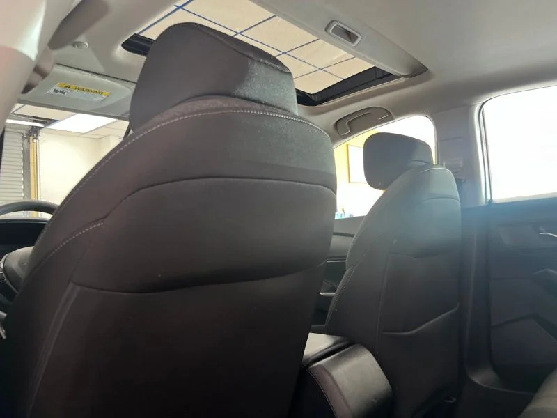 Used 2023  Honda EX image 17