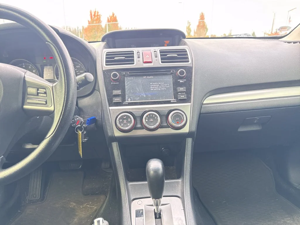 Used 2015 Gray Subaru 2.0i Premium image 23