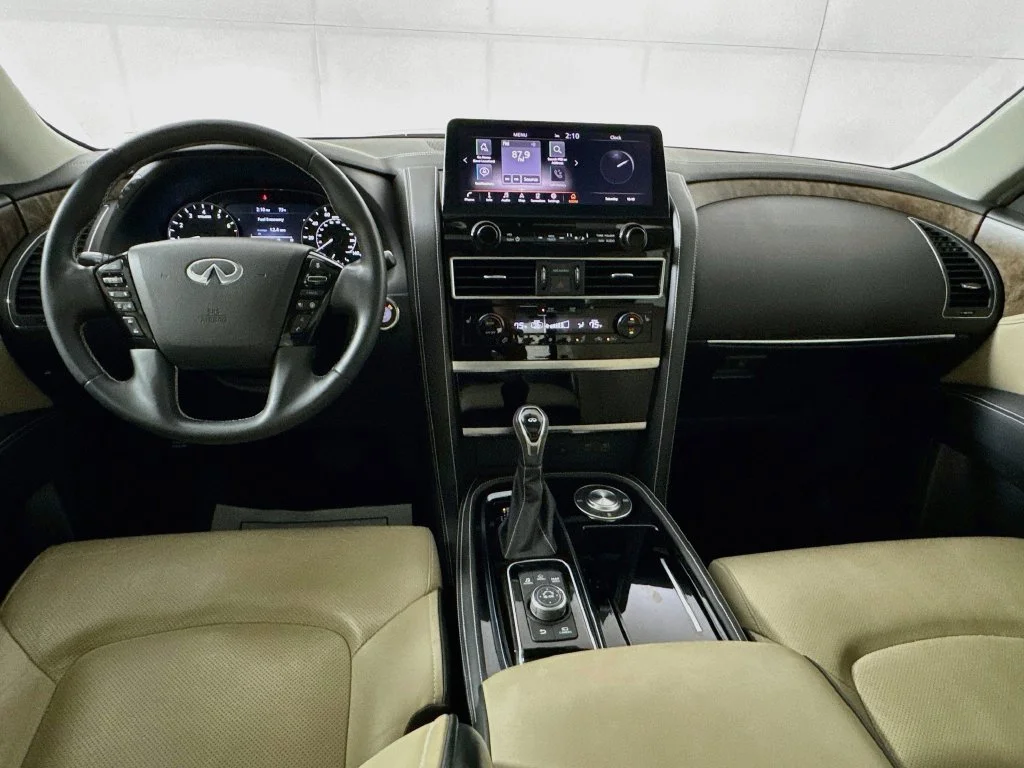Used 2023 Blue INFINITI Premium Select image 28