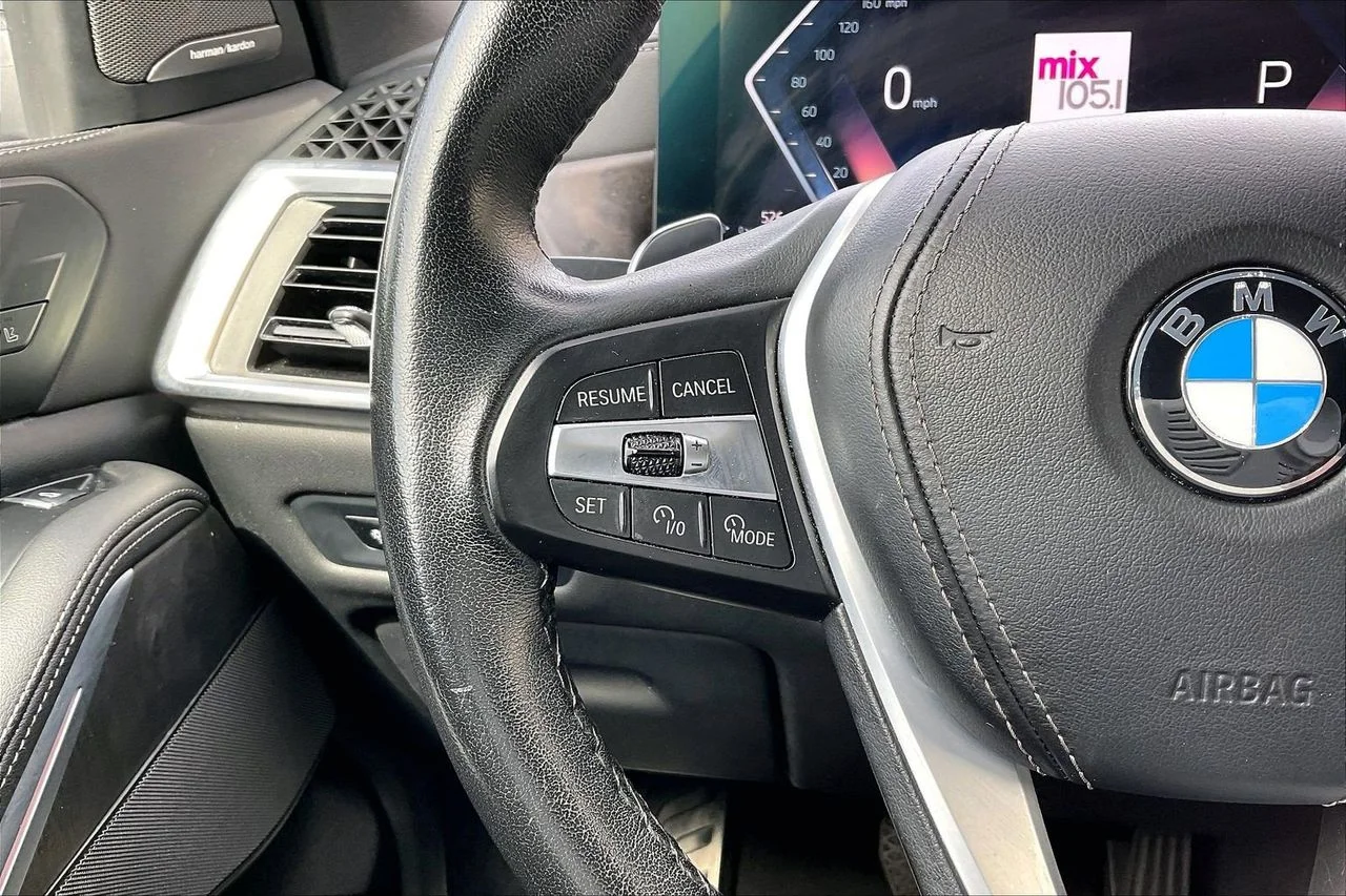 Certified Used 2024 Gray BMW xDrive40i image 31