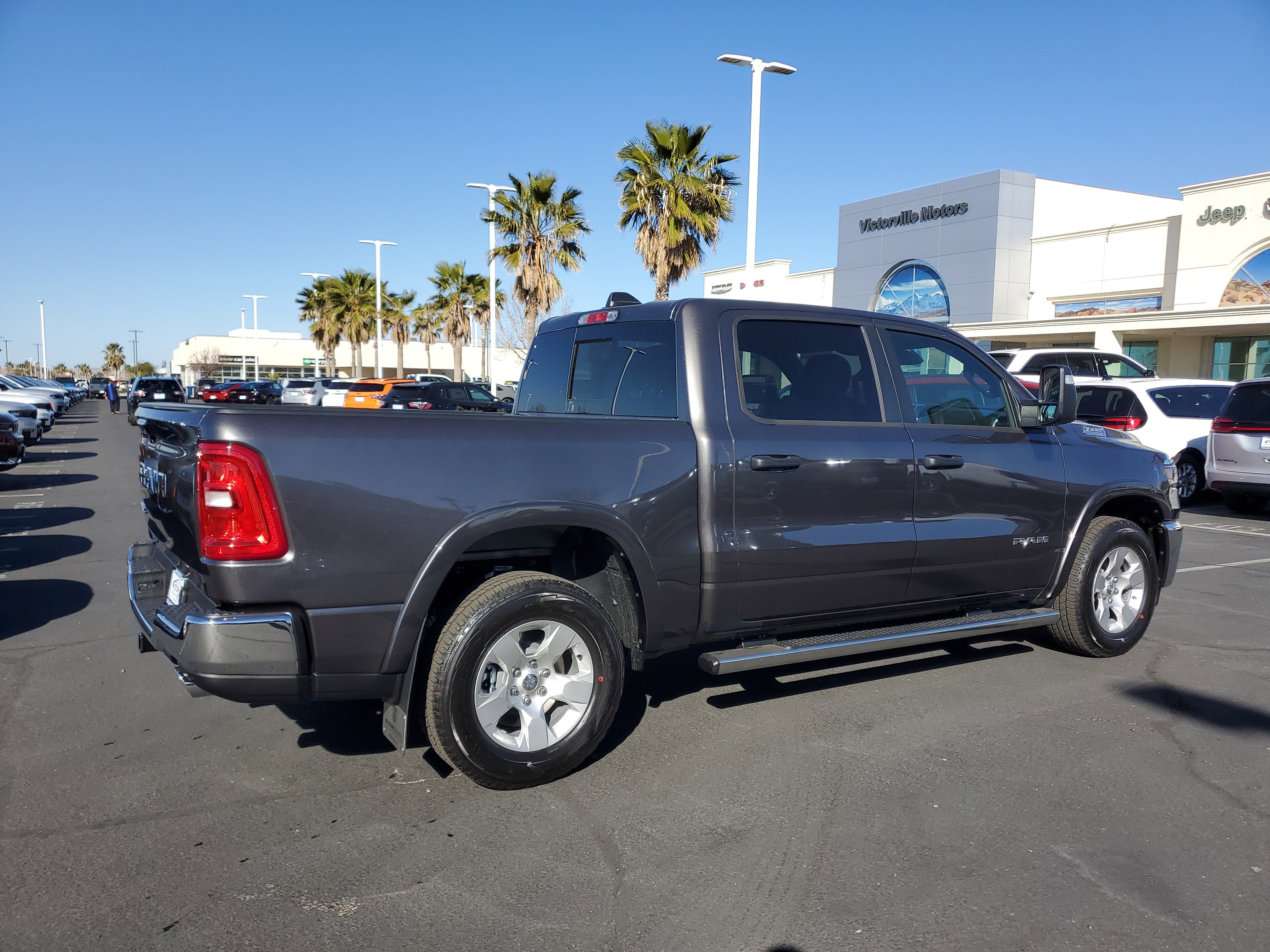 View vehicle photo 3