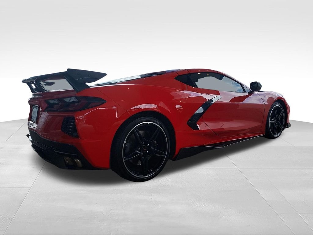 Used 2021 Red Chevrolet Stingray image 5