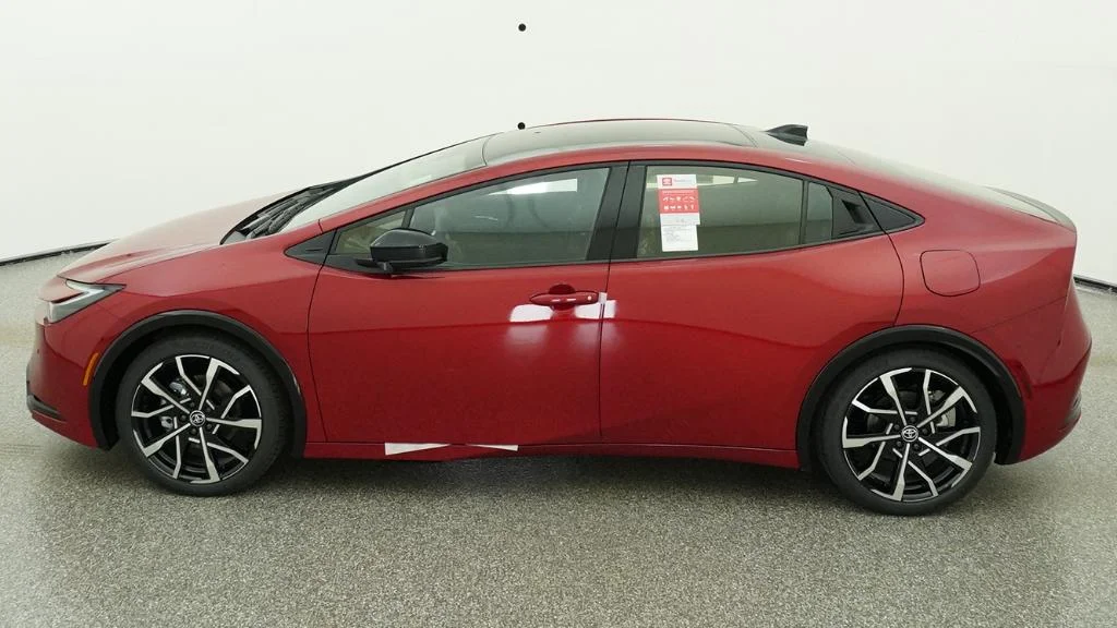 New 2026 Supersonic Red Toyota XSE Premium image 28