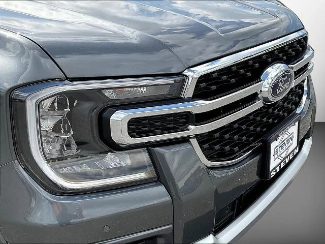 New 2026 Carbonized Gray Metallic Ford Lariat® image 69