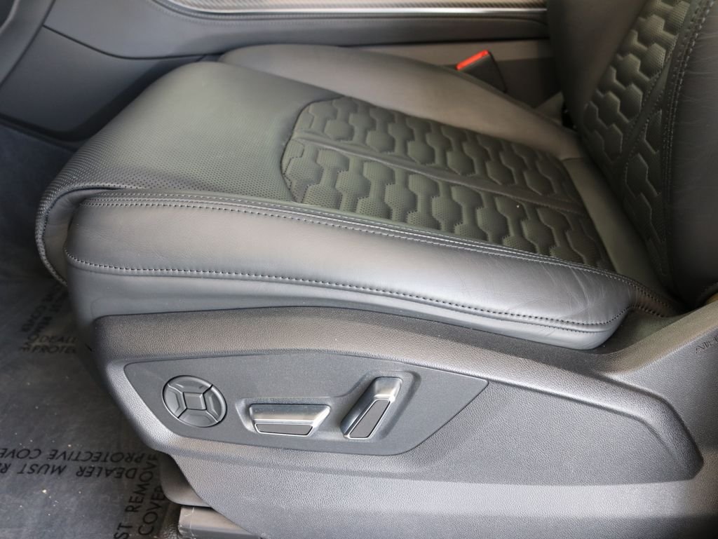 2023 Audi RS Q8 Base - Photo 16