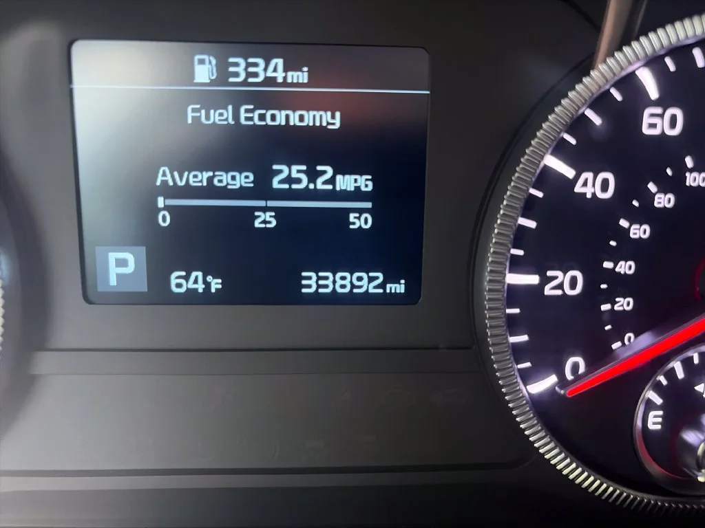 Used 2022 Moss Kia EX image 17