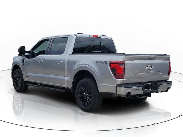 Used 2025 Silver Ford XLT image 7