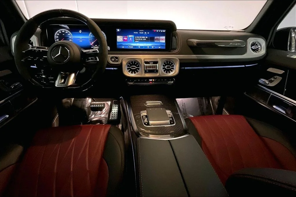 Used 2025 Gray Mercedes-Benz G 63 AMG® image 22