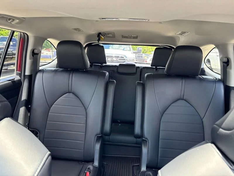 Used 2023 Red Toyota XLE image 27