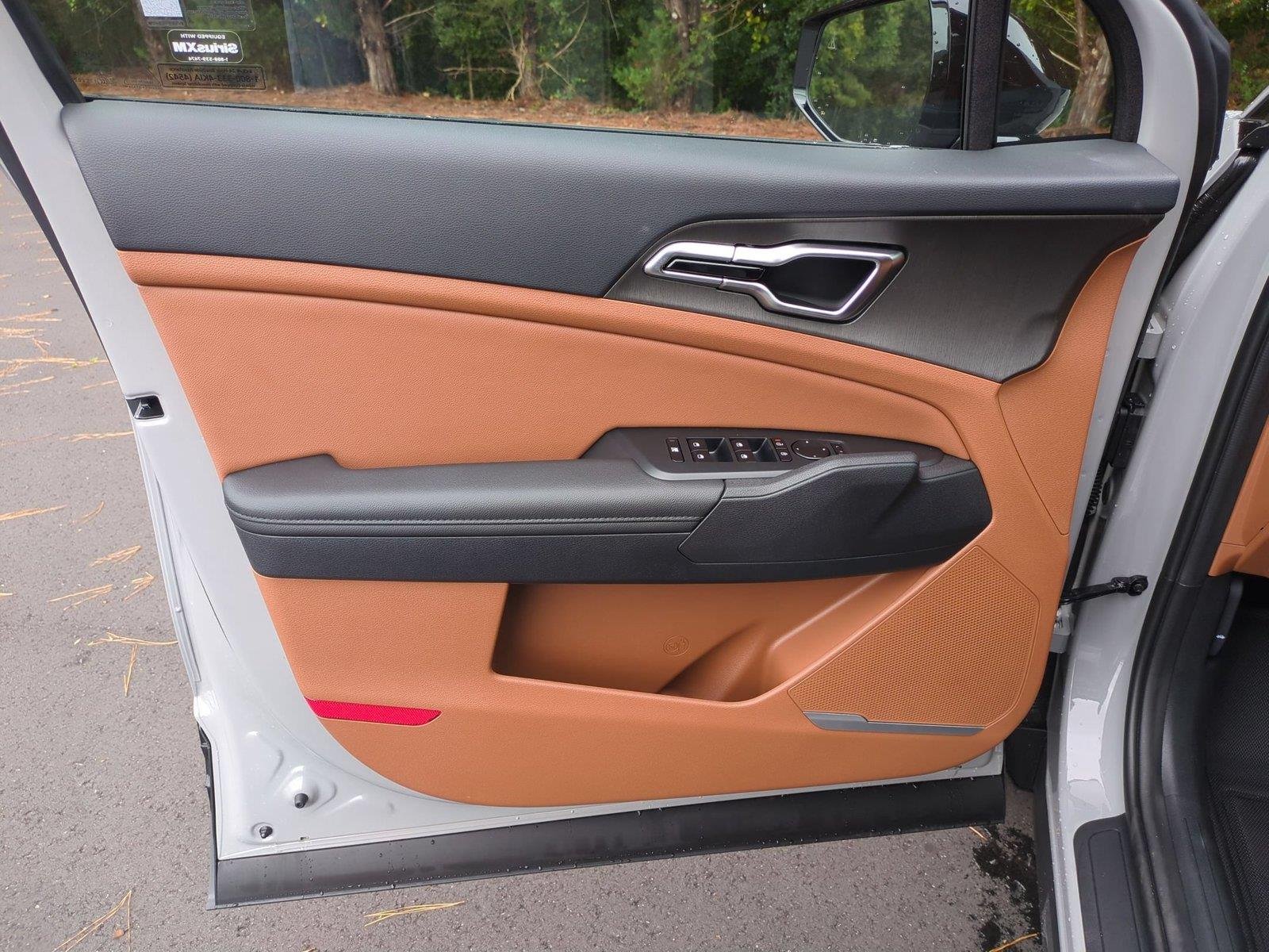 New 2027 WOLF GRAY KIA  image 13