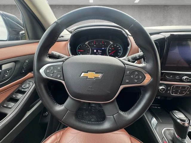 Used 2020 Black Chevrolet High Country image 21
