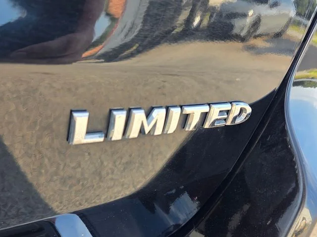 Used 2020 Black Jeep Limited image 13