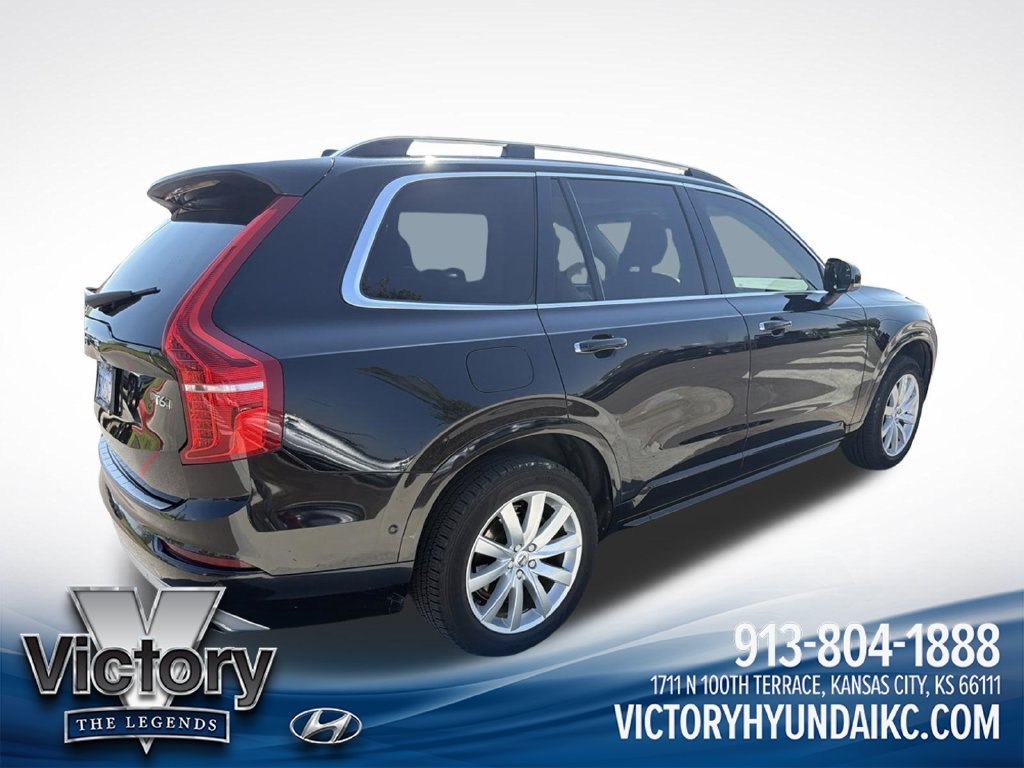 Used 2017 Black Volvo T6 Momentum image 3