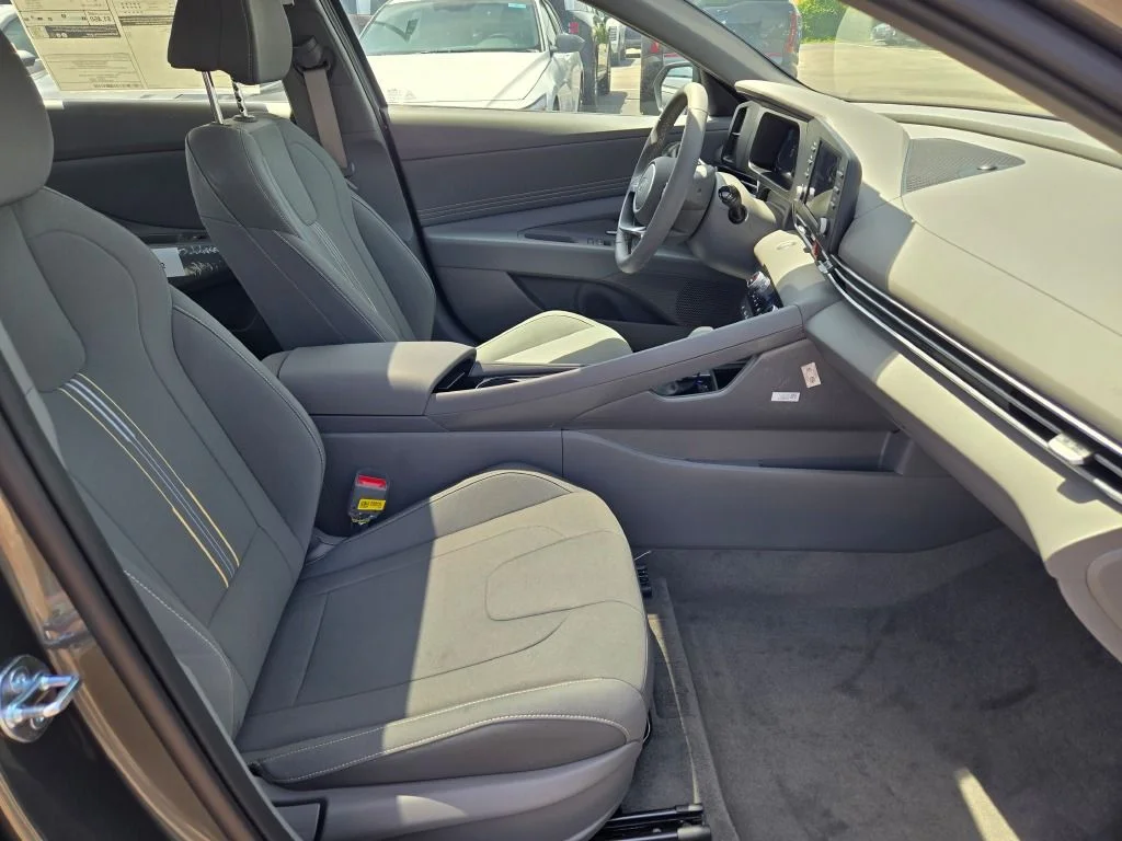 New 2026 Gray Hyundai SEL Sport image 6