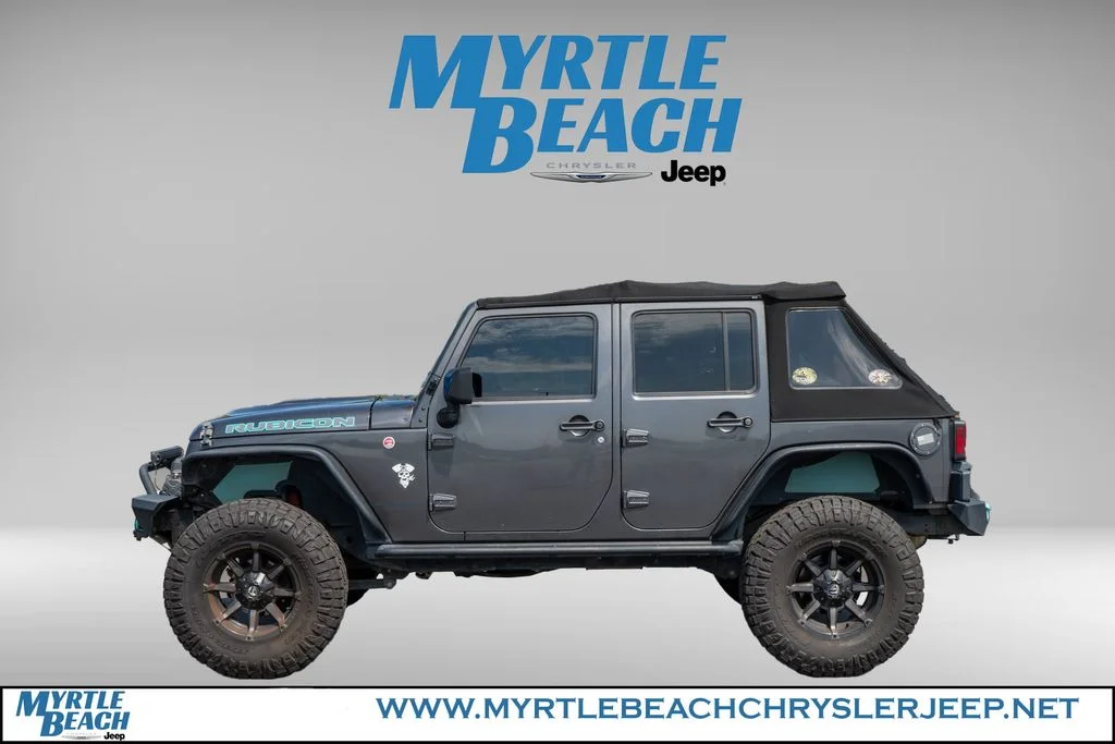 Used 2017 Granite Crystal Metallic Clearcoat Jeep Unlimited Rubicon image 3