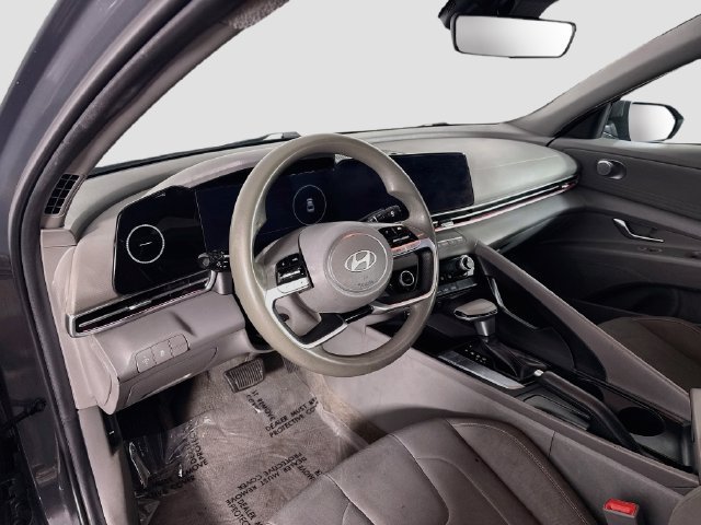 Used 2024 Ecotronic Gray Hyundai SEL image 19