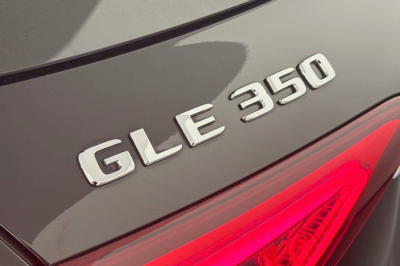 Used 2020 Black Mercedes-Benz 350 image 8