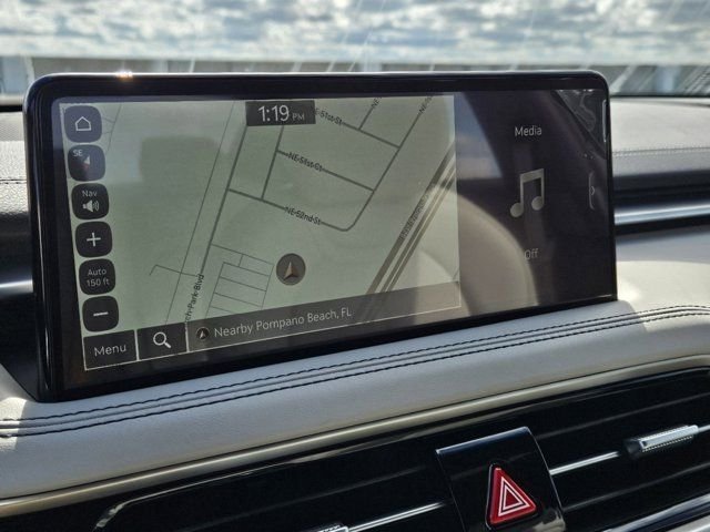 2025 GENESIS G70 Standard - Photo 28