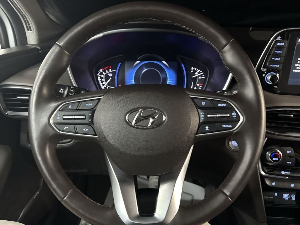 Used 2020 Quartz Hyundai Limited image 22