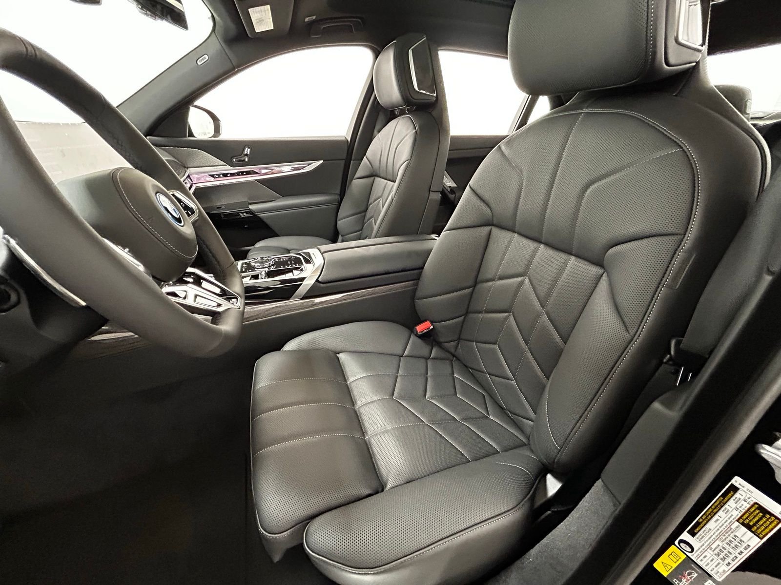New 2026 Black Sapphire Metallic BMW xDrive60 image 51