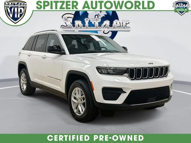 Used 2024 White Jeep Laredo X image 1