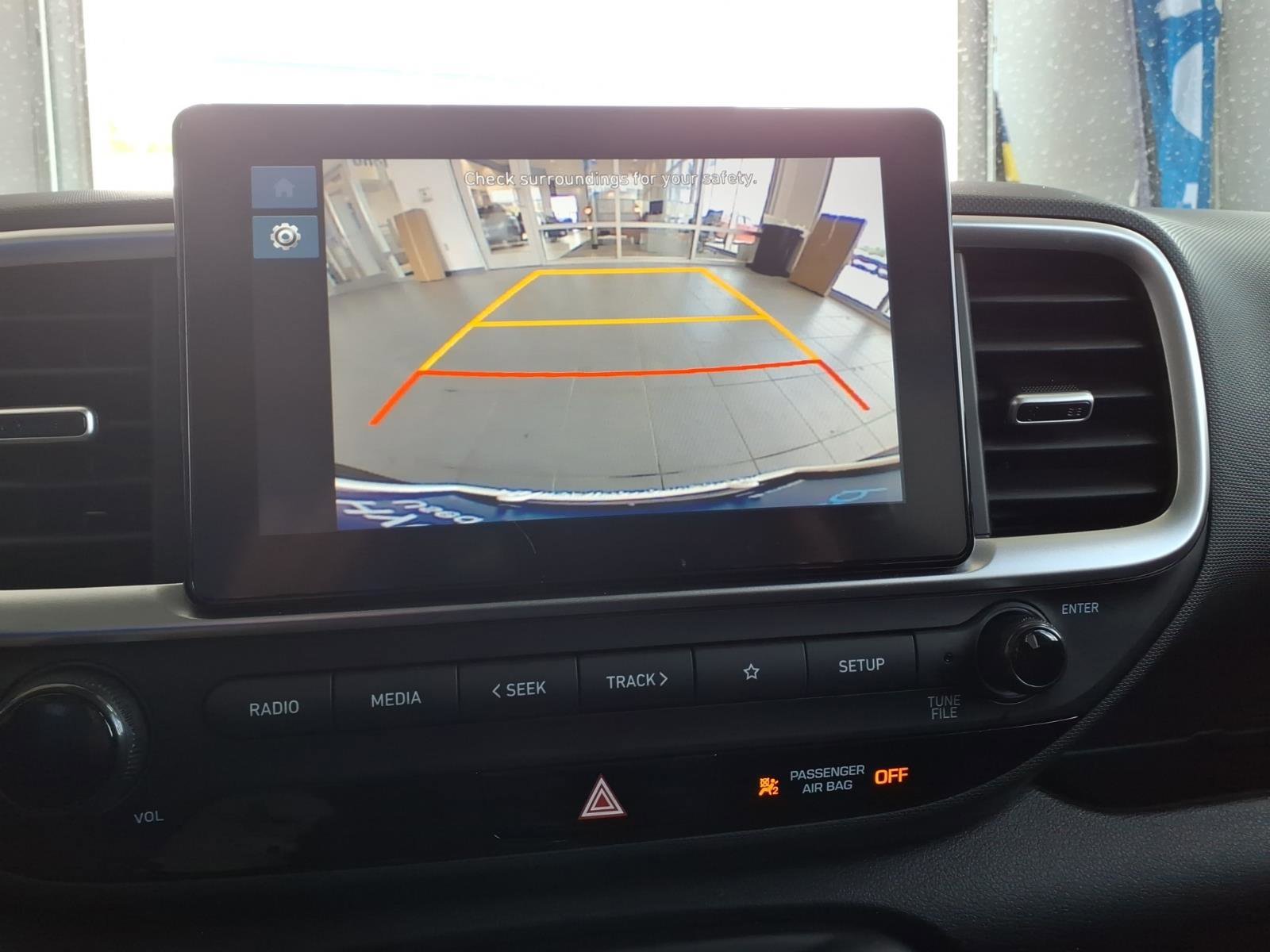 2025 Hyundai Venue SEL - Photo 27