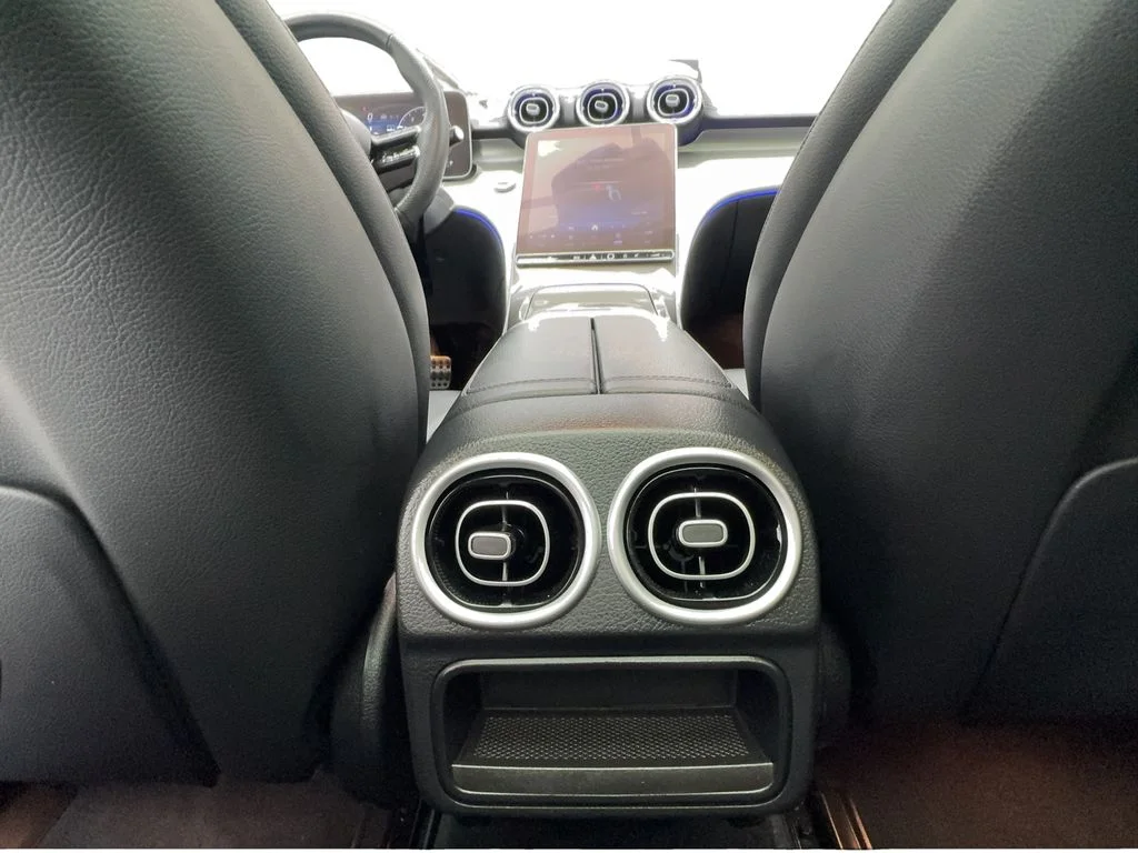 Used 2023 White Mercedes-Benz C 300 image 38