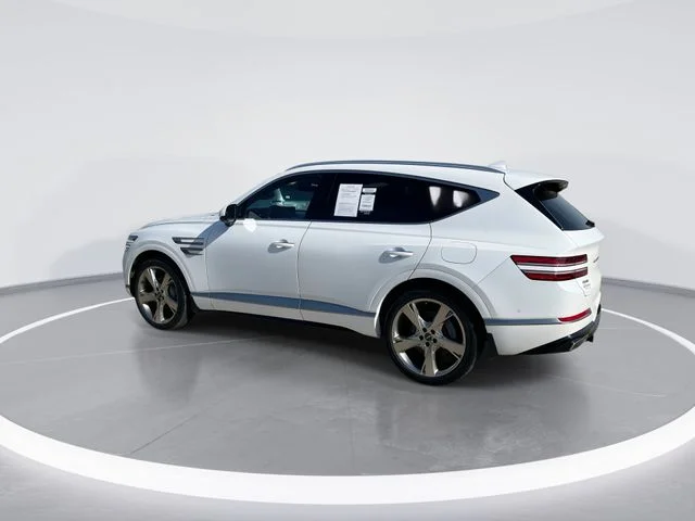 Used 2023 White Genesis 3.5T image 6