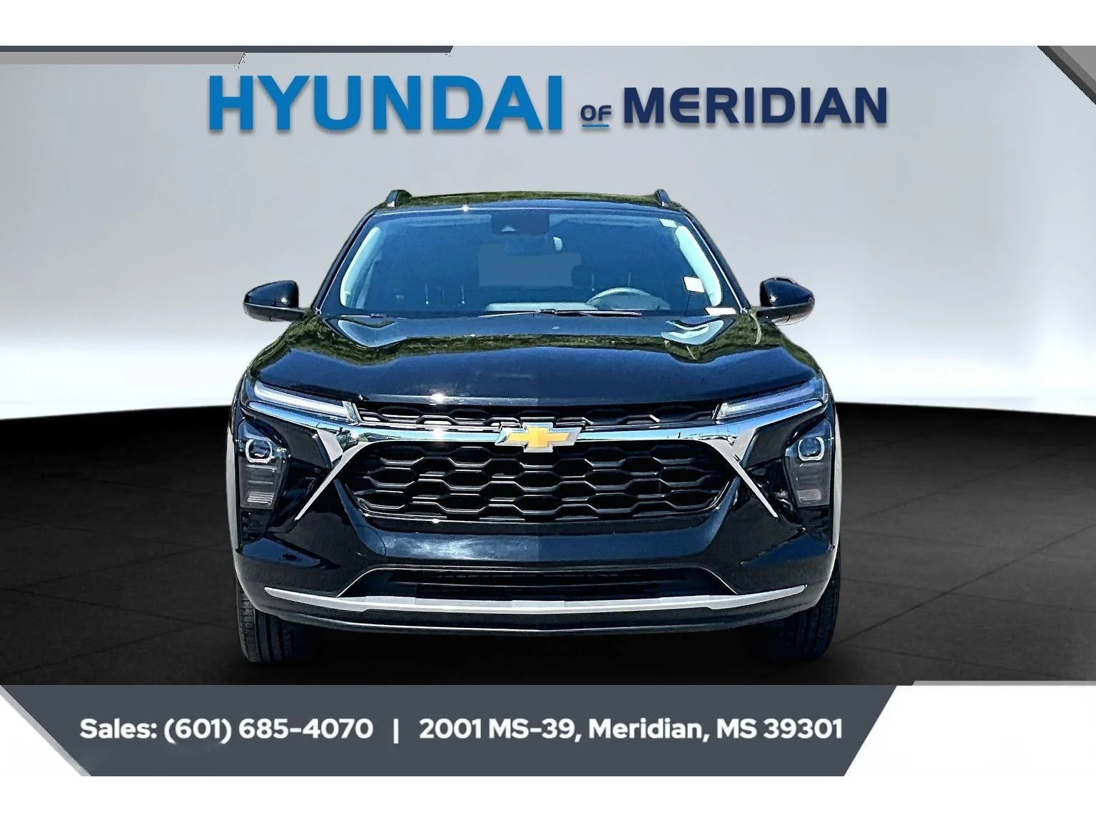 Used 2025 MOSAIC BLACK METALLIC Chevrolet LT image 3