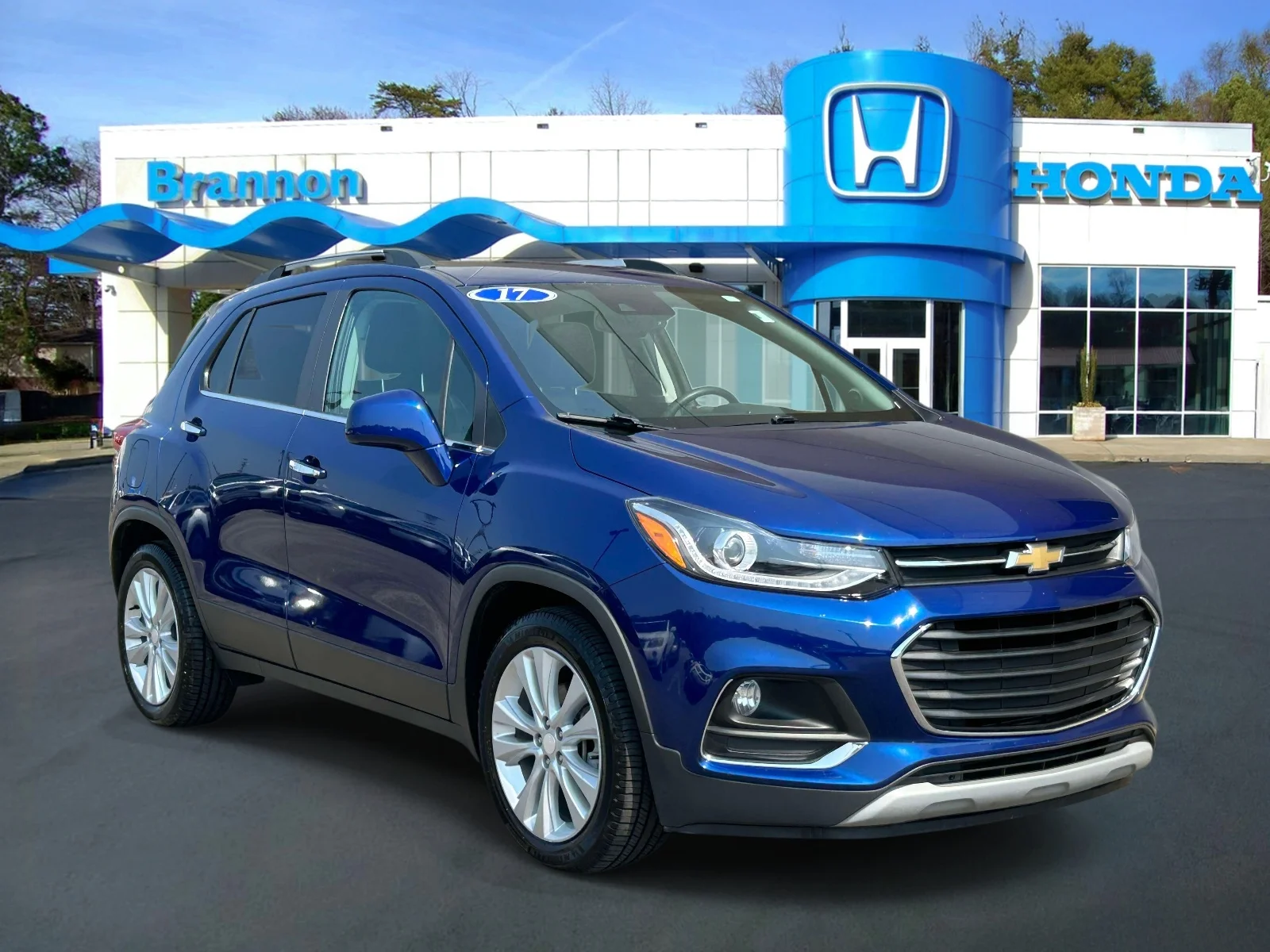 Used 2017 Blue Chevrolet FWD 4dr Premier image 1