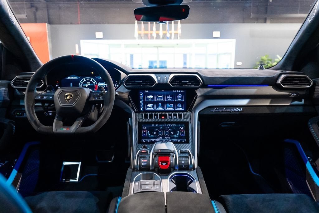 Used 2024 Blu Cepheus Metallic Lamborghini Performante image 45