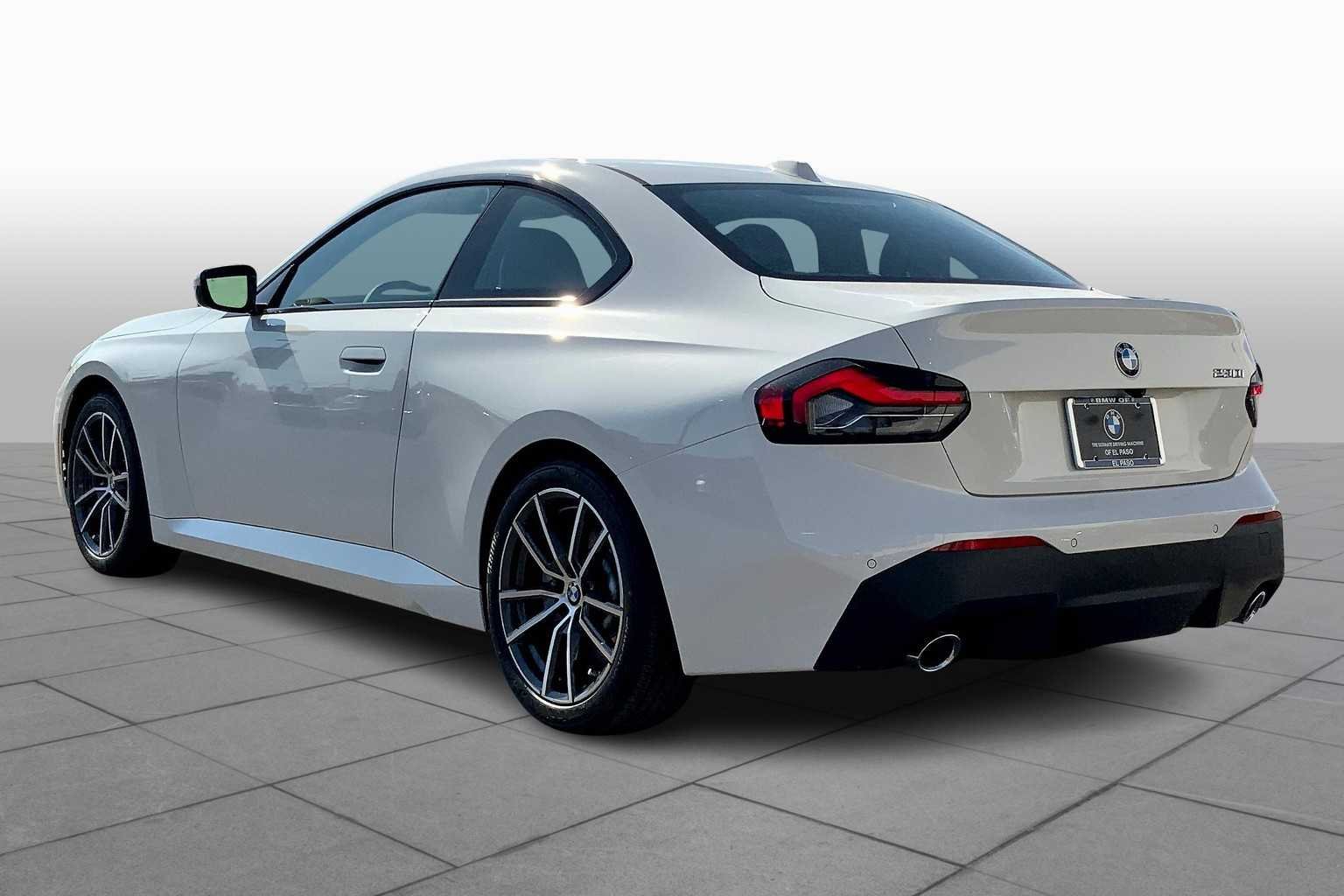 2025 BMW 2 Series 230i - Photo 11