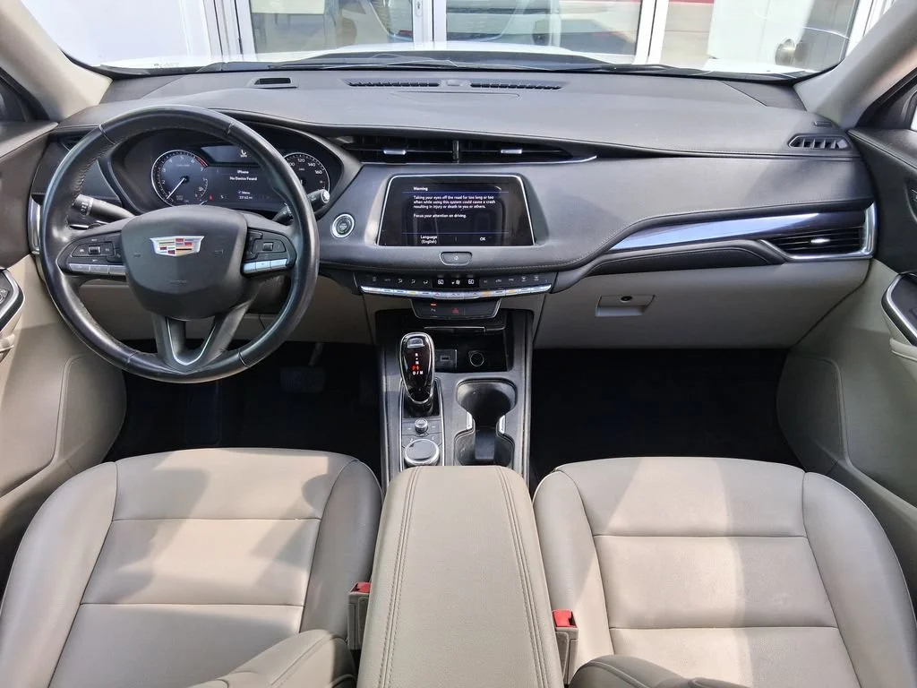Used 2023 CRYSTAL WHITE TRICOAT Cadillac FWD Luxury image 9
