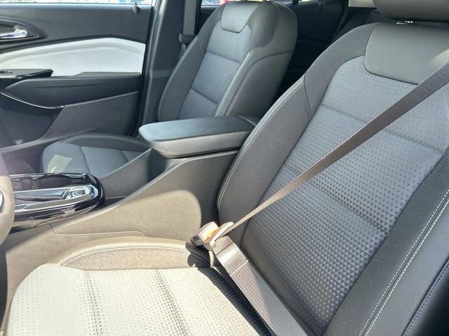 2026 Chevrolet Trax LT - Photo 18