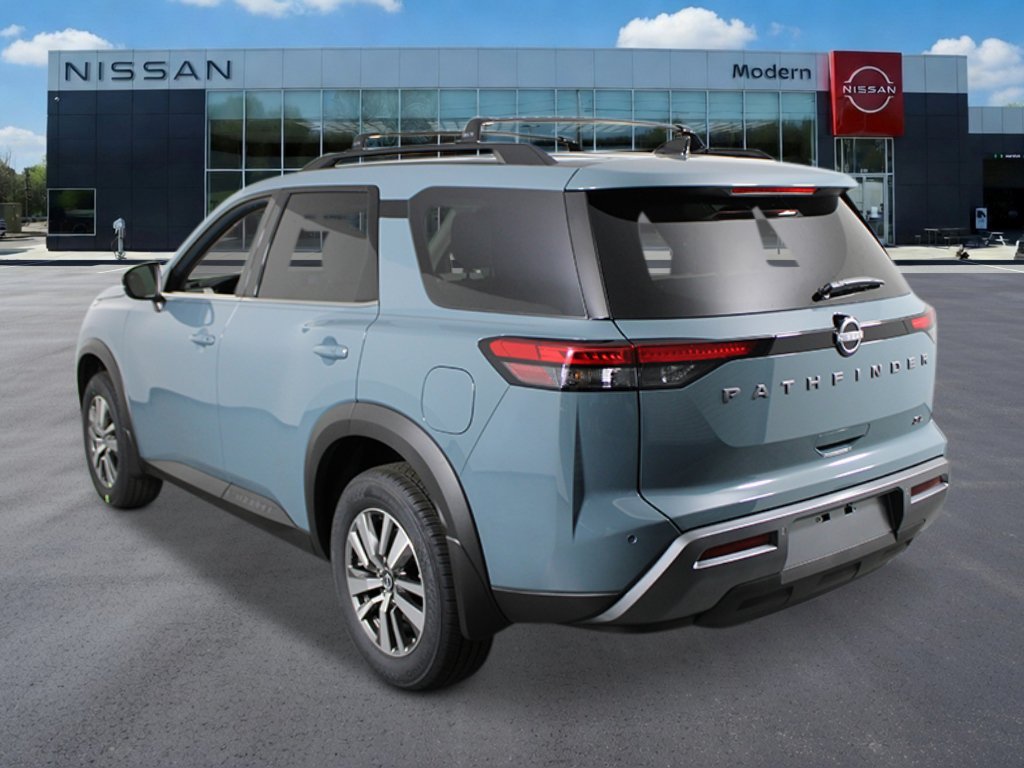 New 2026 Baltic Teal Nissan SL image 3