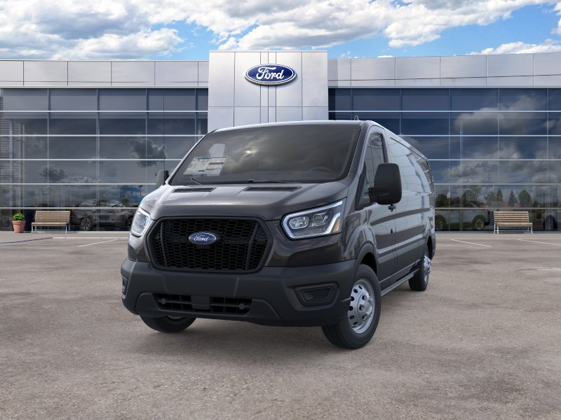 New 2025 Agate Black Metallic Ford  image 30