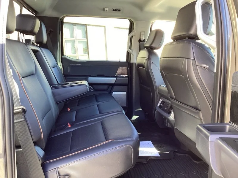 New 2027 Gray Ford Lariat image 22