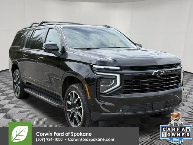 2025 Chevrolet Suburban RST 4WD's photo