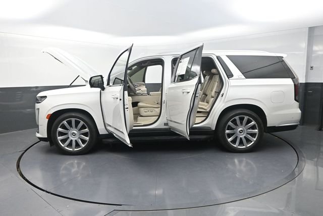 Used 2021 White Cadillac Premium Luxury Platinum image 35