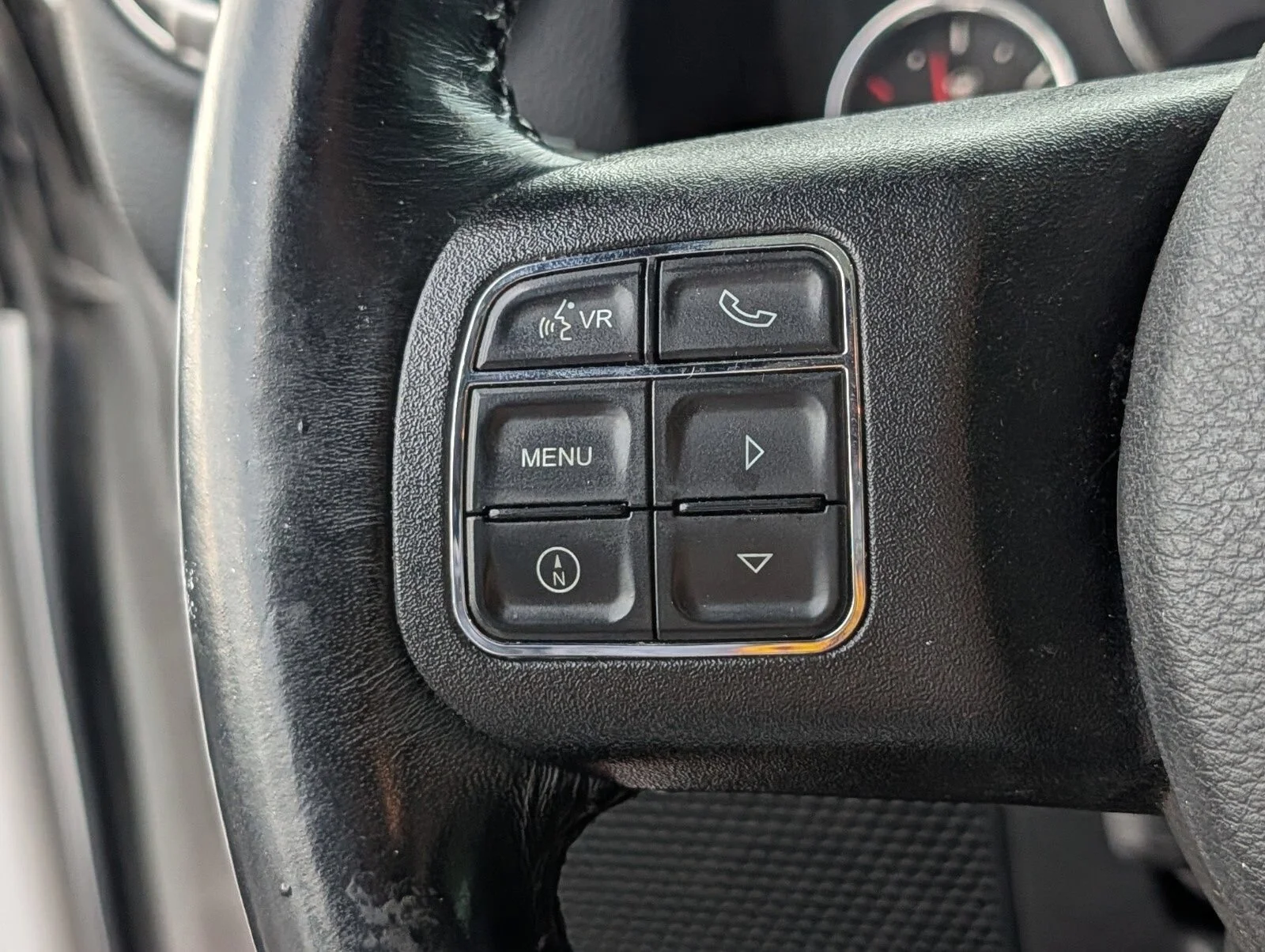 Used 2018 White Jeep Sahara 4x4 image 26
