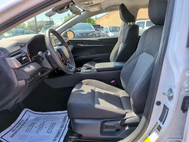 Used 2025 White Toyota LE image 15