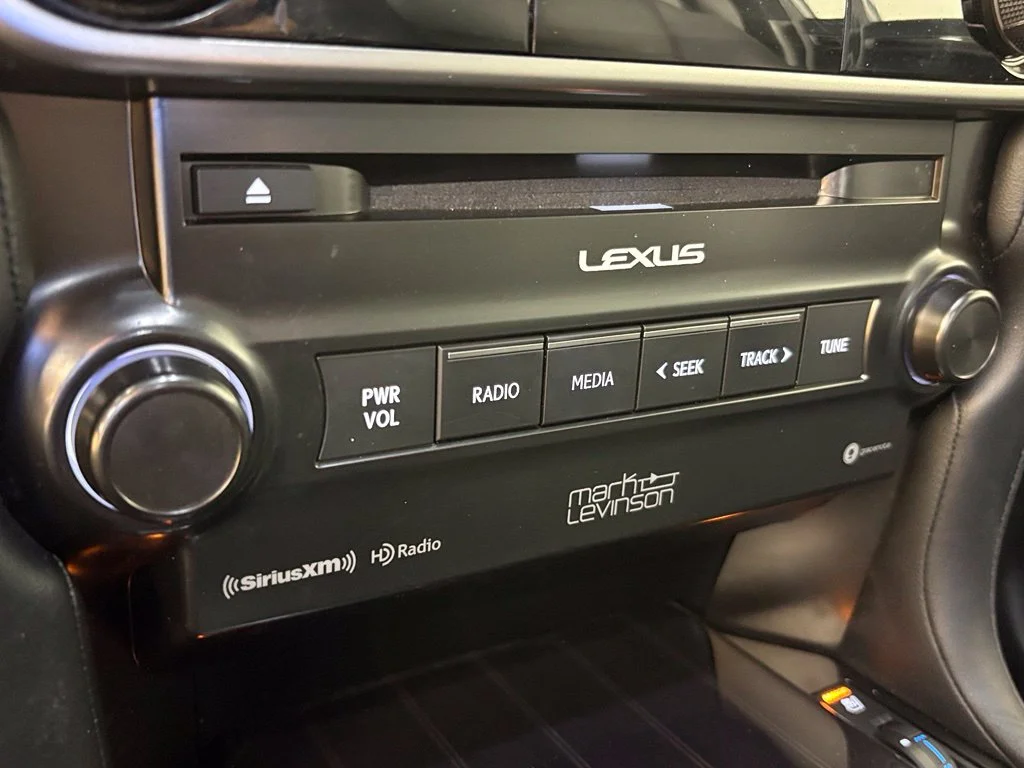 Used 2023 Silver Lexus 460 image 28